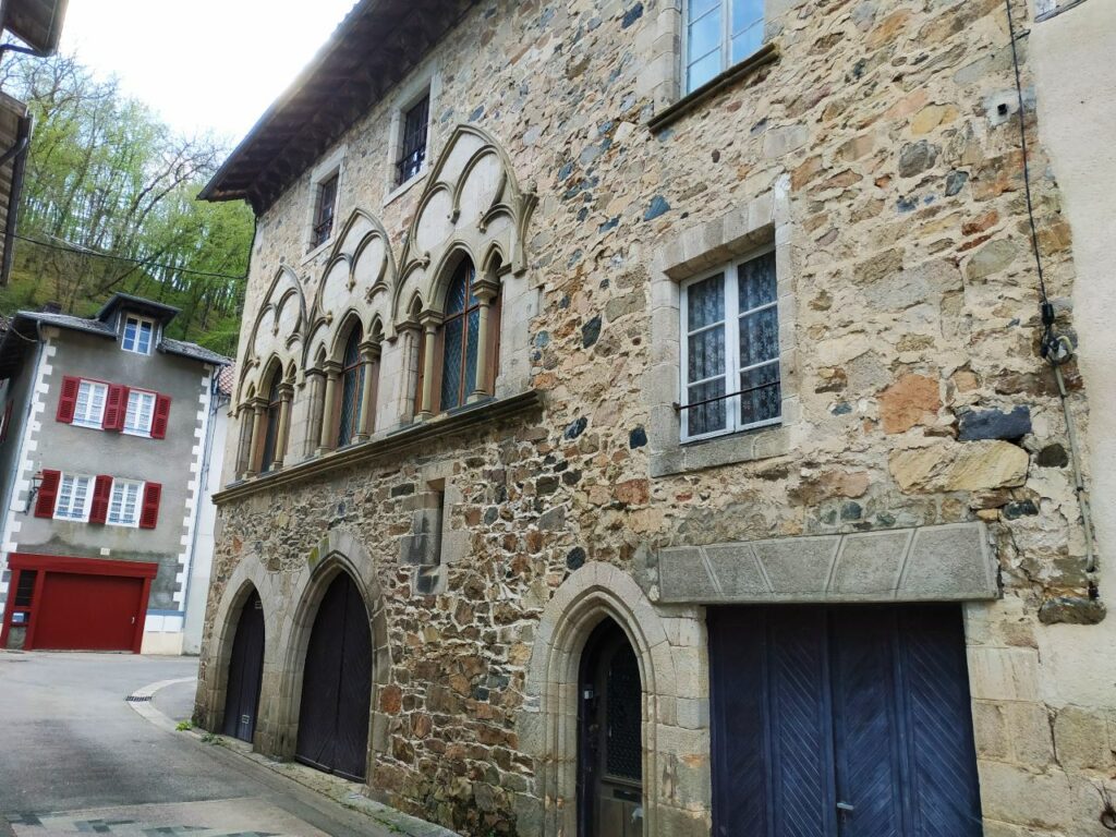 Patrimoine Architectural Ville De Laguenne sur Avalouze